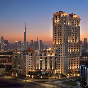 Otel Marriott Al Jaddaf,